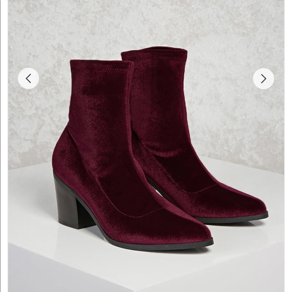 Velvet Chunky Heel Boot